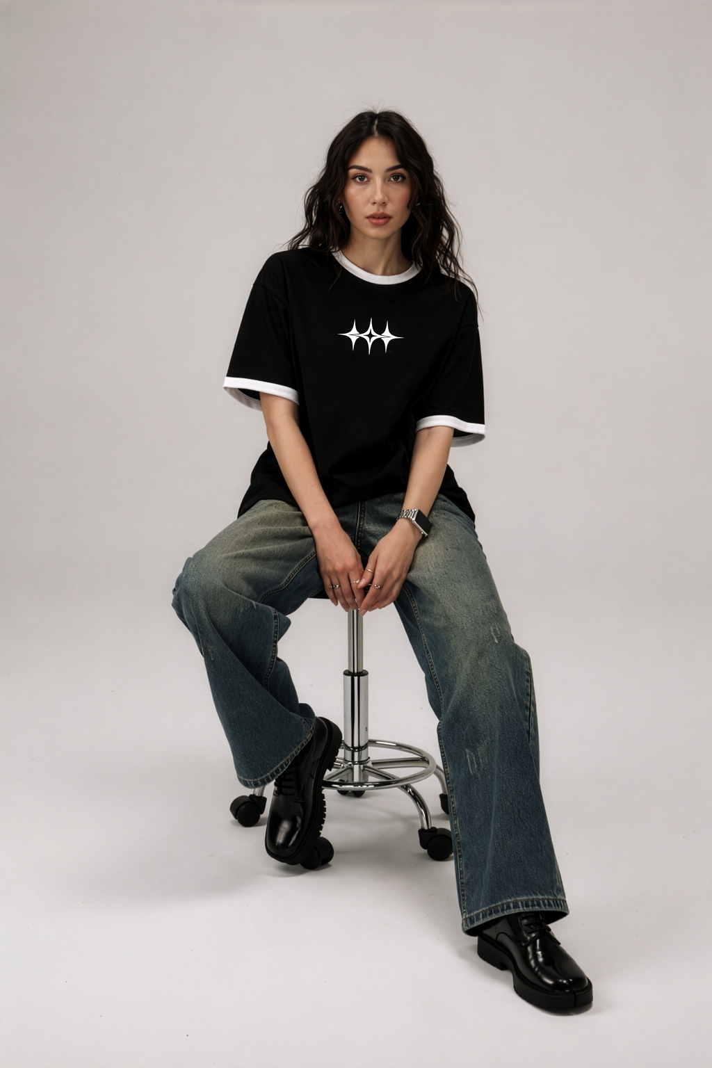 BLACK RINGER TEE